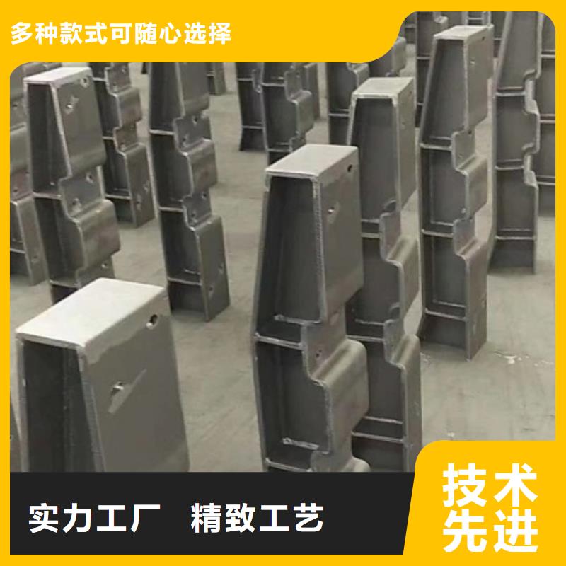 護(hù)欄201不銹鋼復(fù)合管護(hù)欄追求品質(zhì)