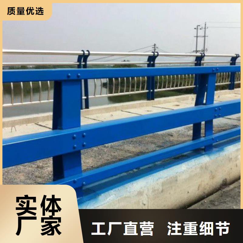 防撞护栏-护栏立柱严谨工艺