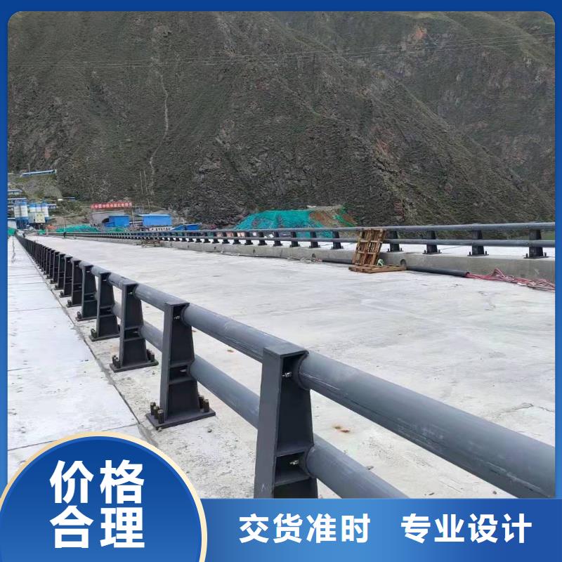 防撞護欄來廠考察防撞護欄