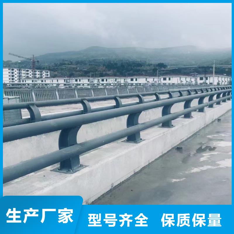 橋梁防撞不銹鋼防撞仿木隔離欄桿按需定做