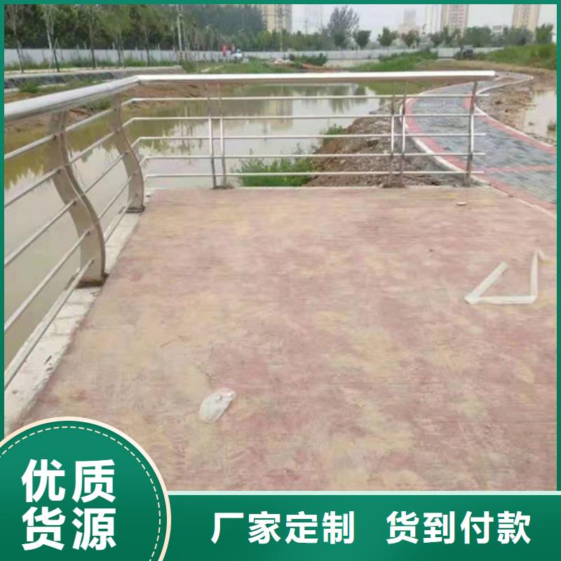 鍍鋅管仿木河道護欄本地供應商