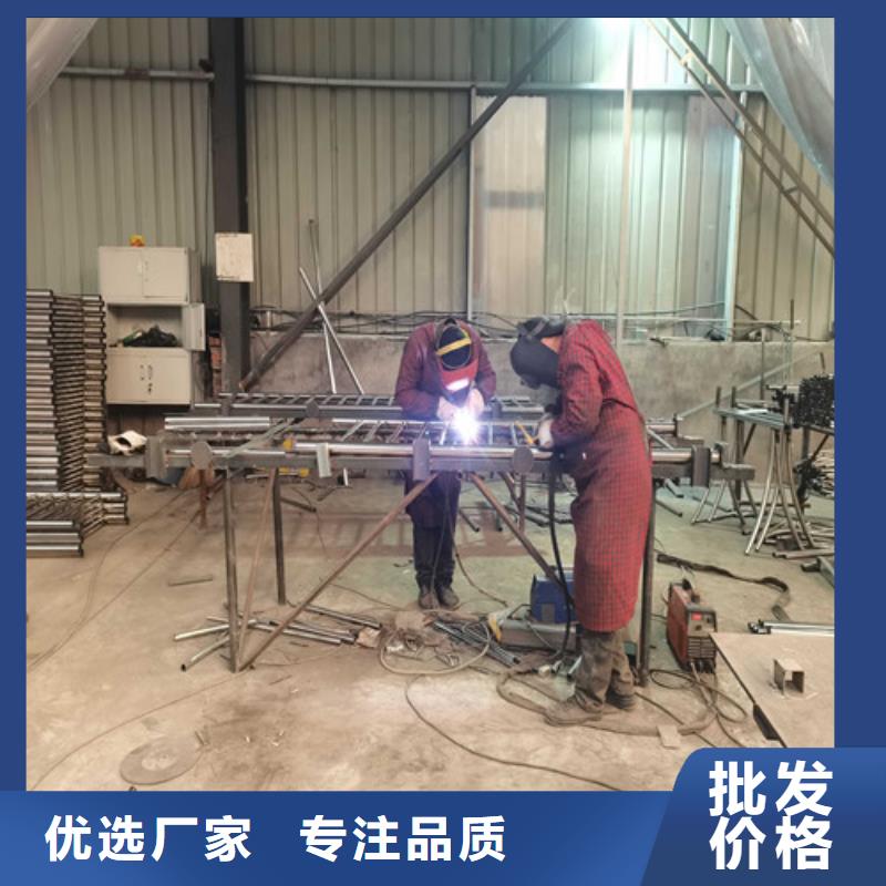 新聞：201不銹鋼碳素鋼復(fù)合管廠家