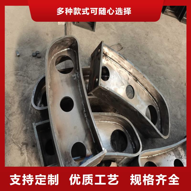 廣受好評不銹鋼復合管欄桿廠家