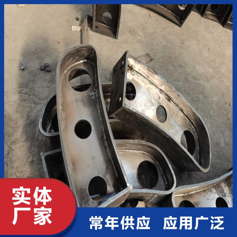 公路碳素鋼噴漆護欄質量很靠譜