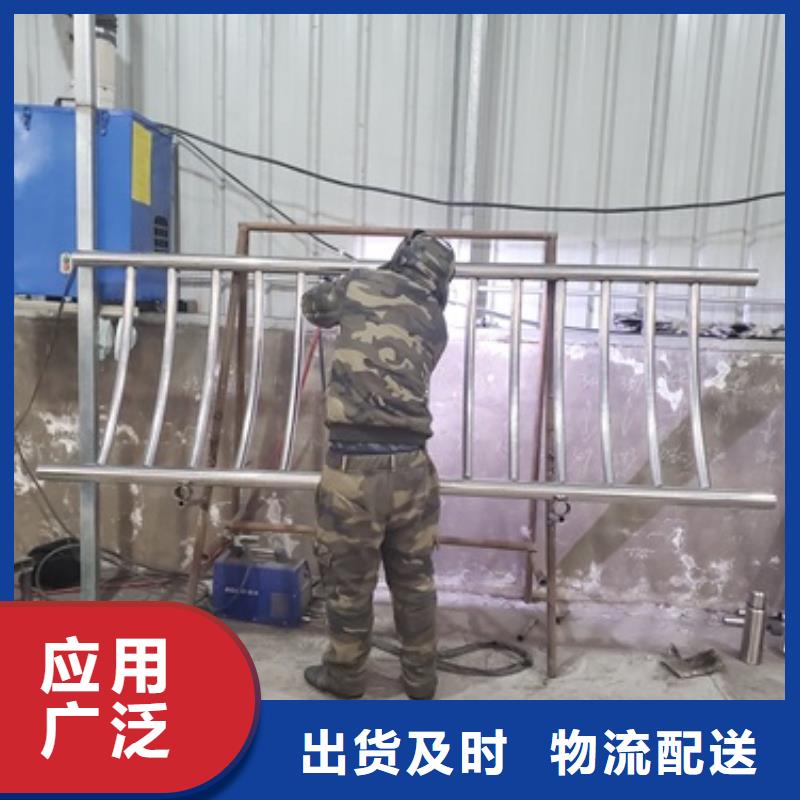 桥梁护栏不锈钢复合管栏杆不断创新