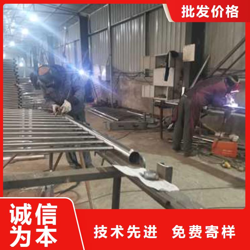 不銹鋼復(fù)合管樓梯欄桿多年經(jīng)驗