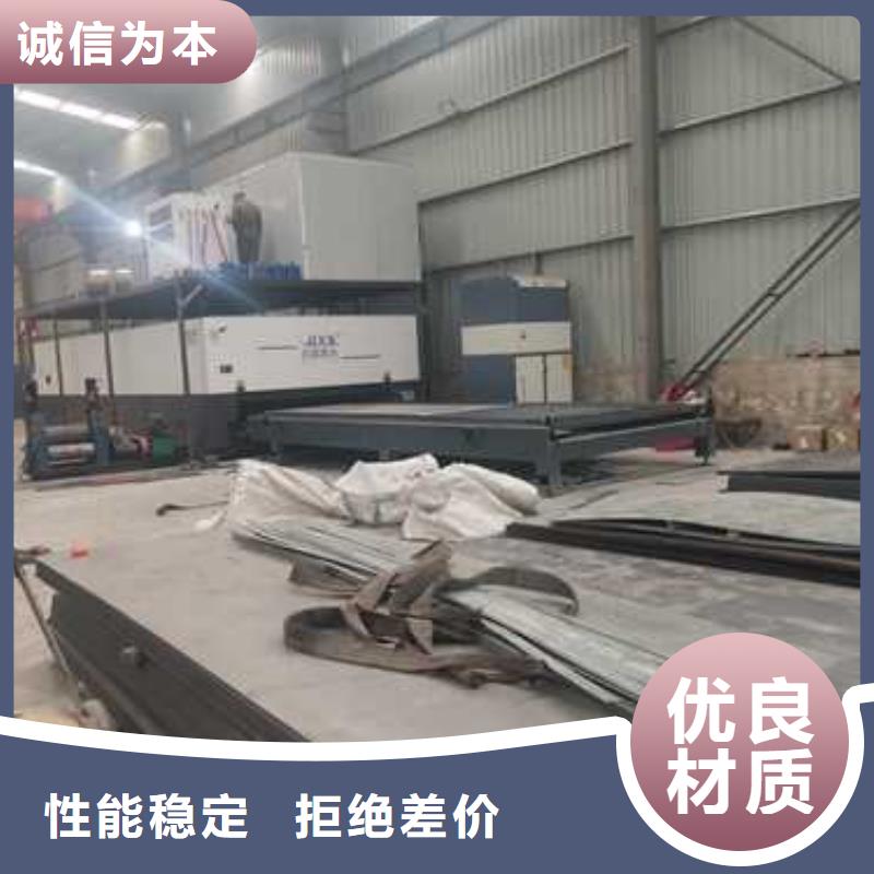 沽源縣纜索三橫梁防撞護欄