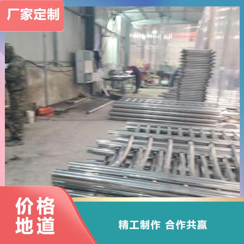 新化縣防護(hù)護(hù)欄制造廠家