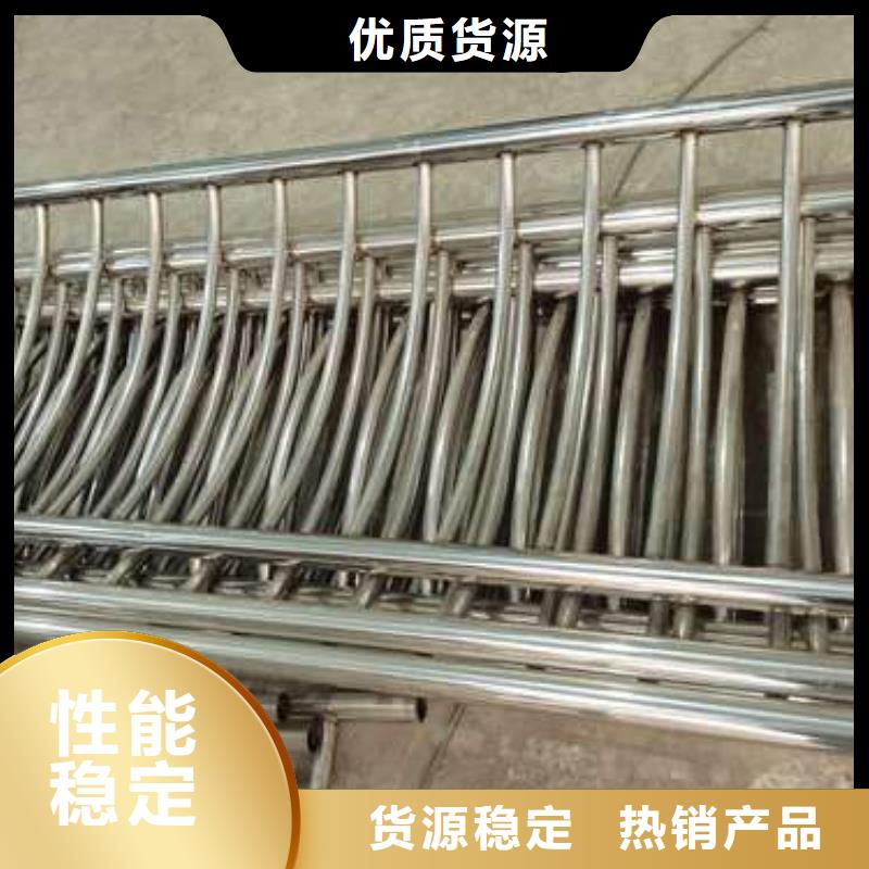不銹鋼復合管護欄防撞立柱優質材料廠家直銷
