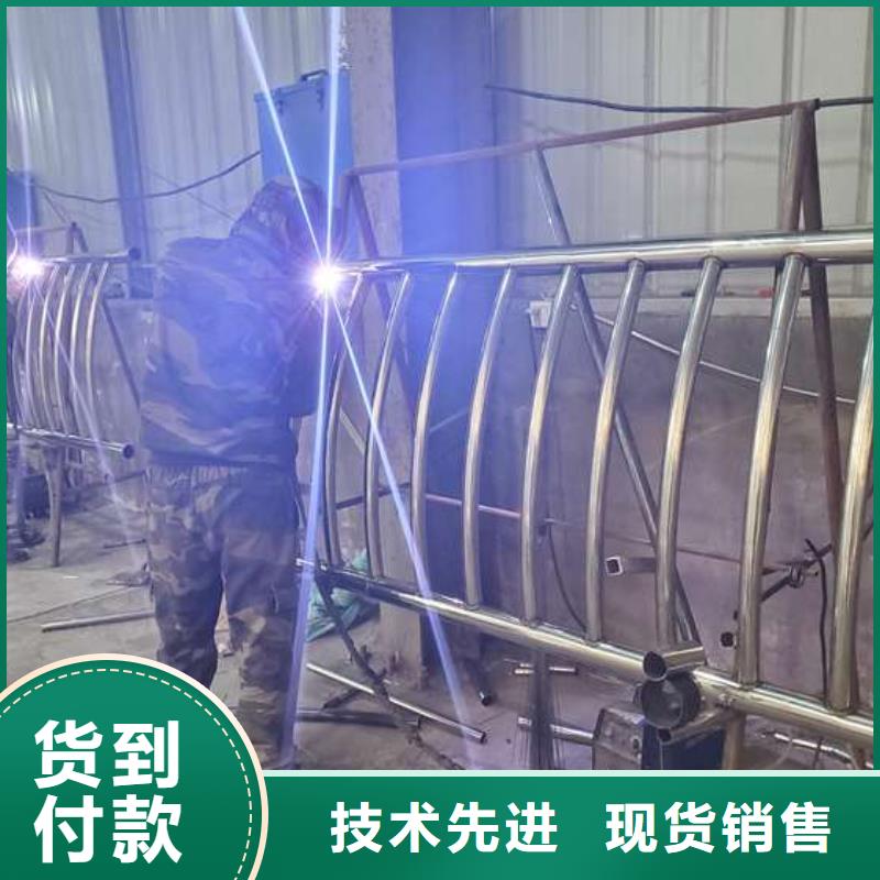 豐鎮噴塑不銹鋼護欄立柱工廠