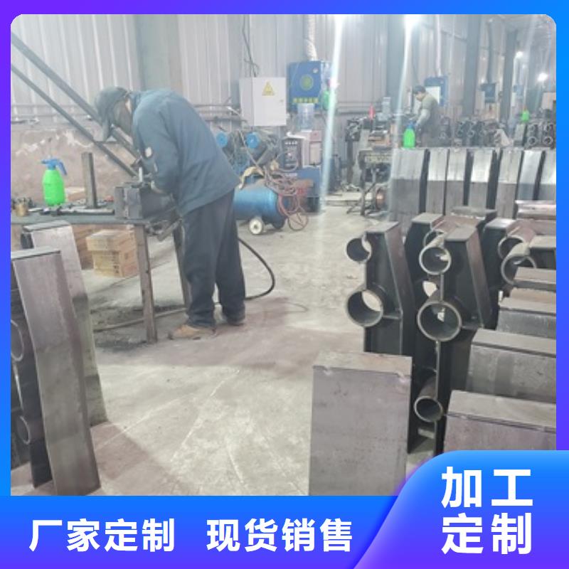 201不銹鋼復合管欄桿來廠實地考察