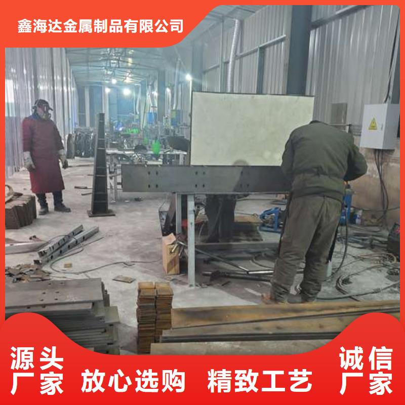 防撞护栏国道抗冲击围栏支持定制贴心售后