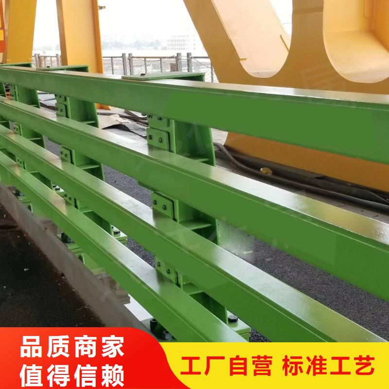 橋梁防撞護(hù)欄結(jié)實耐用