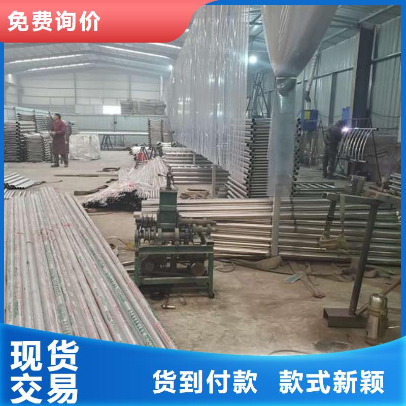 公路防撞護欄生產快速化
