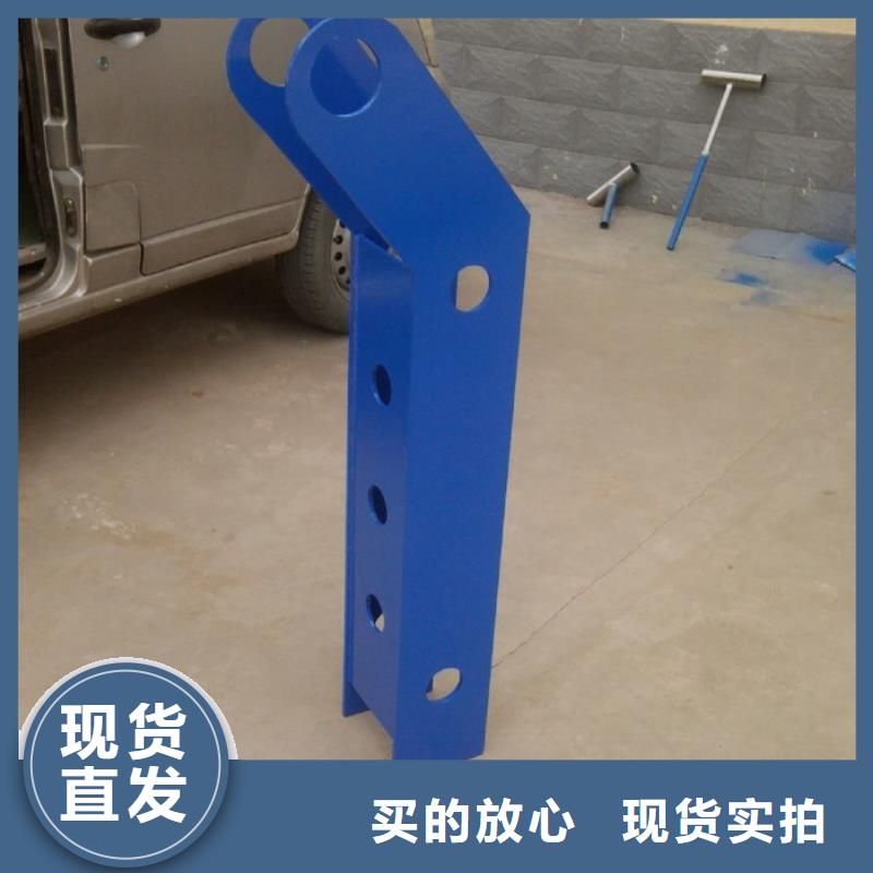 不銹鋼扭曲欄桿新款式
