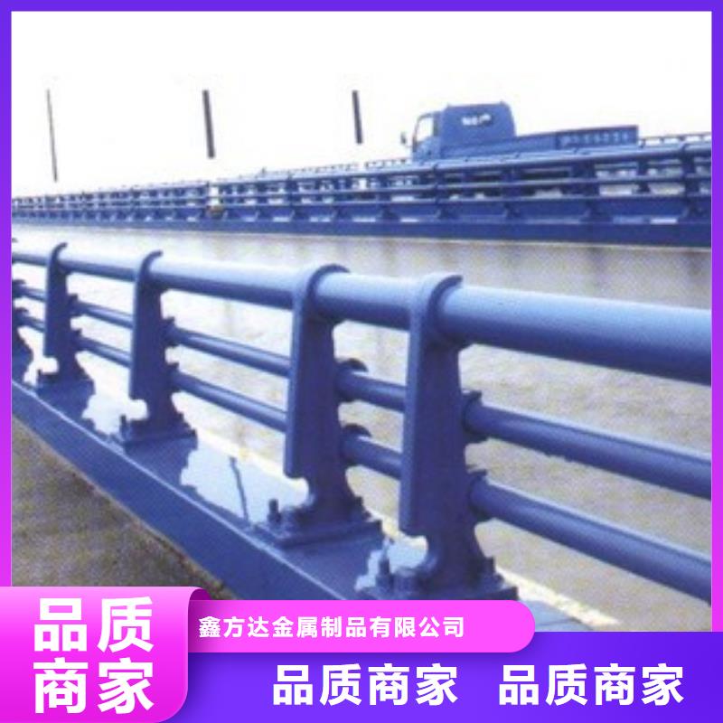 外襯不銹鋼復(fù)合管護(hù)欄新款