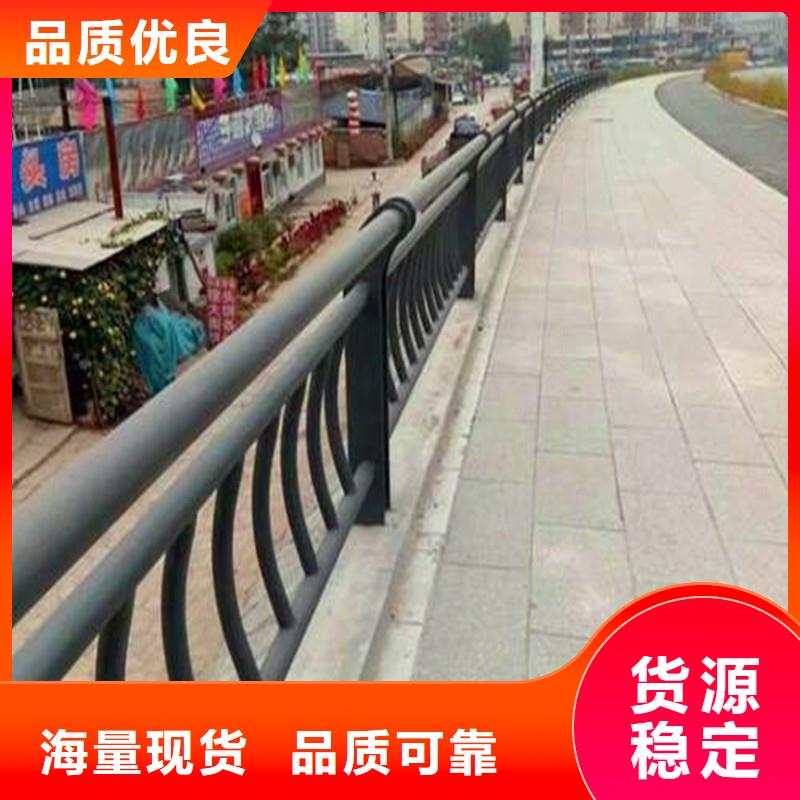 橋梁防撞護(hù)欄,防撞立柱專(zhuān)業(yè)生產(chǎn)設(shè)備