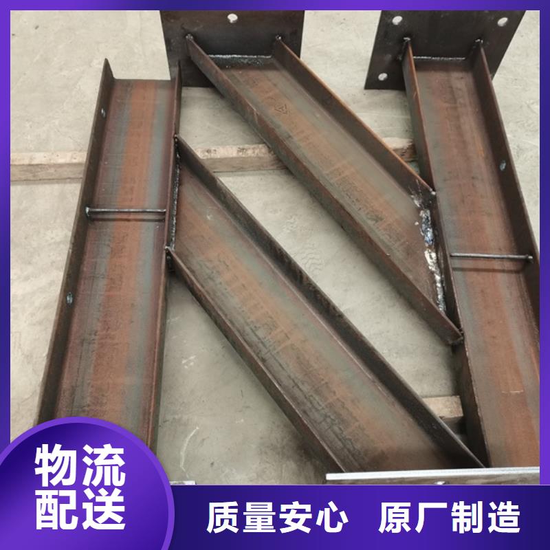景觀不銹鋼復合管護欄材質優良