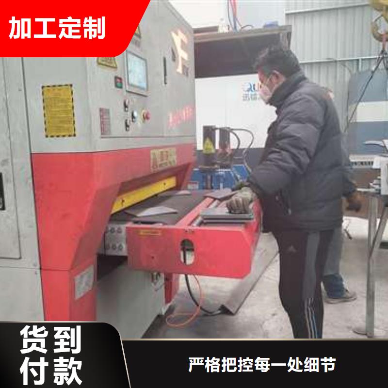 公路燈光護欄大廠家選的放心
