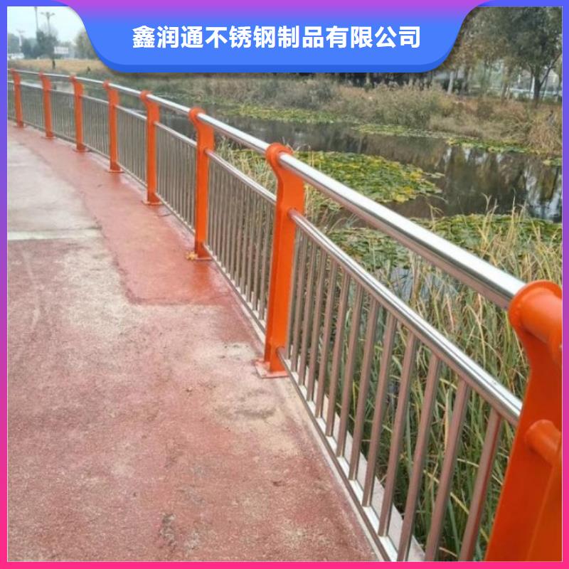 文昌市公路灯光护栏发货快