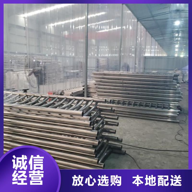 專業(yè)安裝道路護(hù)欄保質(zhì)保量