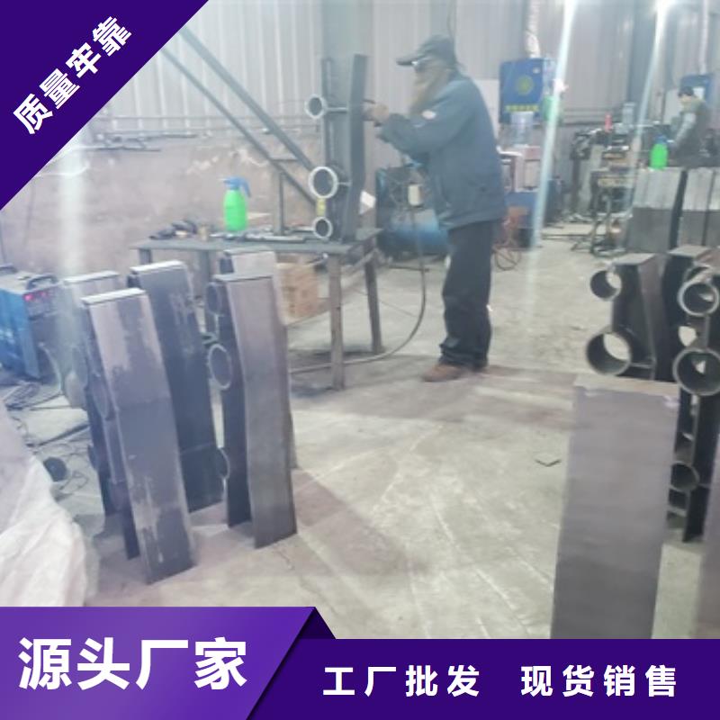 公路橋梁防撞護欄樣式豐富