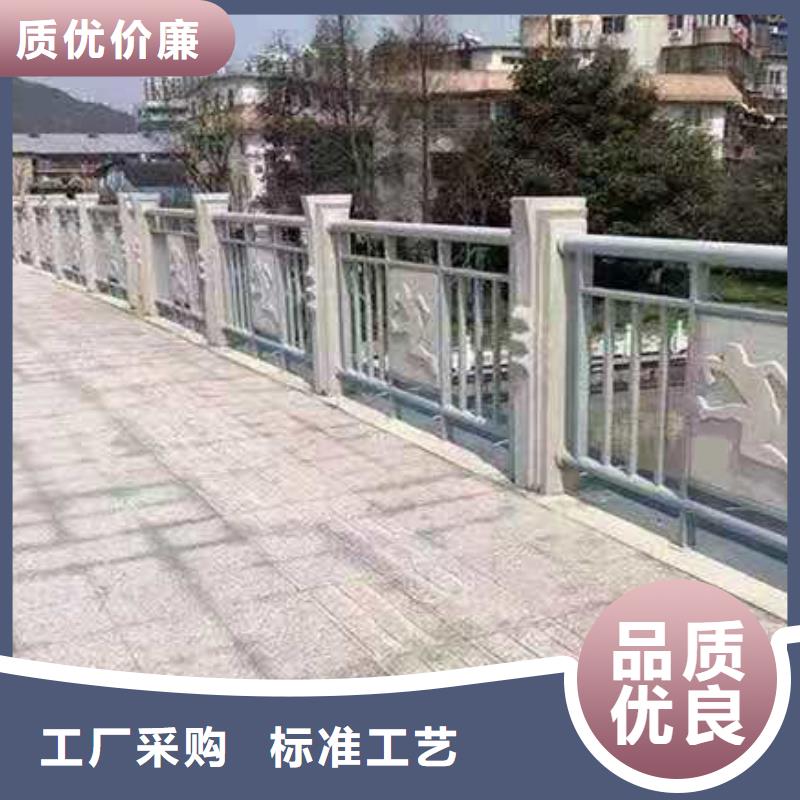 道路防撞護(hù)欄有庫(kù)存