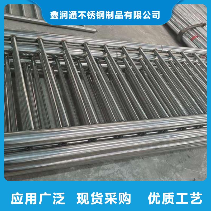 防撞護欄_橋梁護欄細節展示