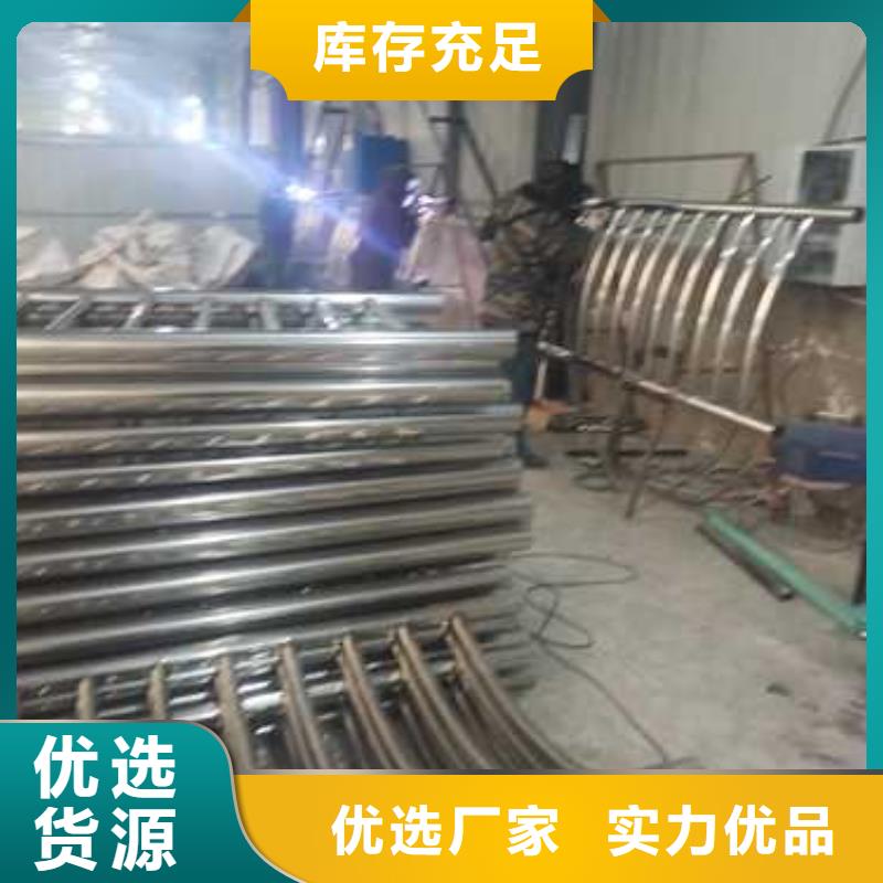 橋梁燈光欄桿公司_鑫潤通不銹鋼制品有限公司
