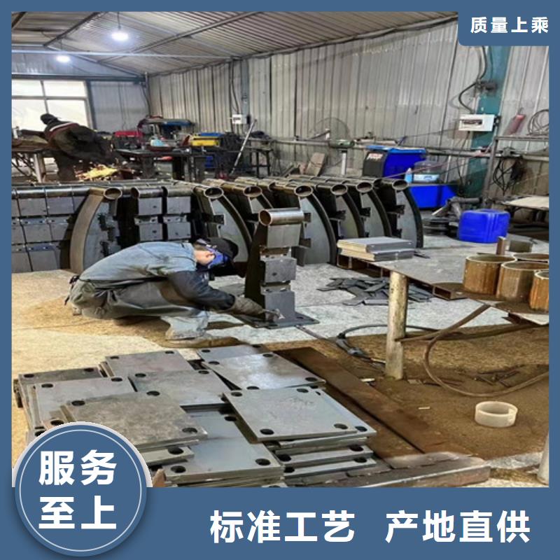 二橫梁防撞護欄-我們是廠家！
