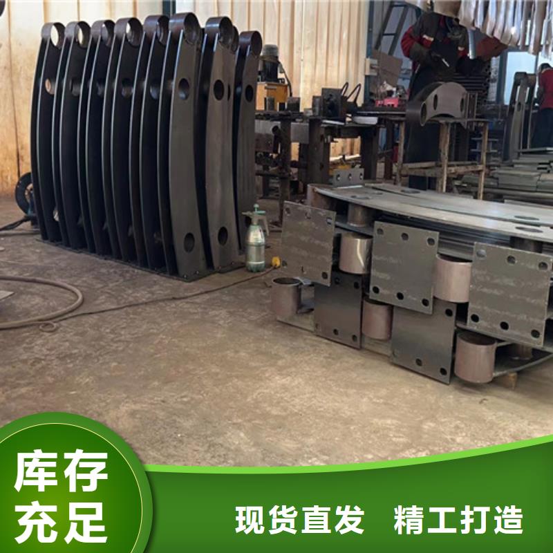 保質保量：
護欄立柱
