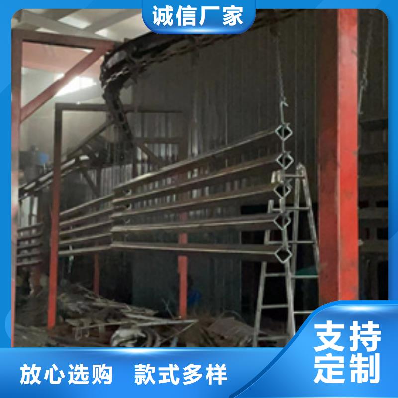 橋梁護(hù)欄廠家【燈光防撞護(hù)欄】出廠嚴(yán)格質(zhì)檢