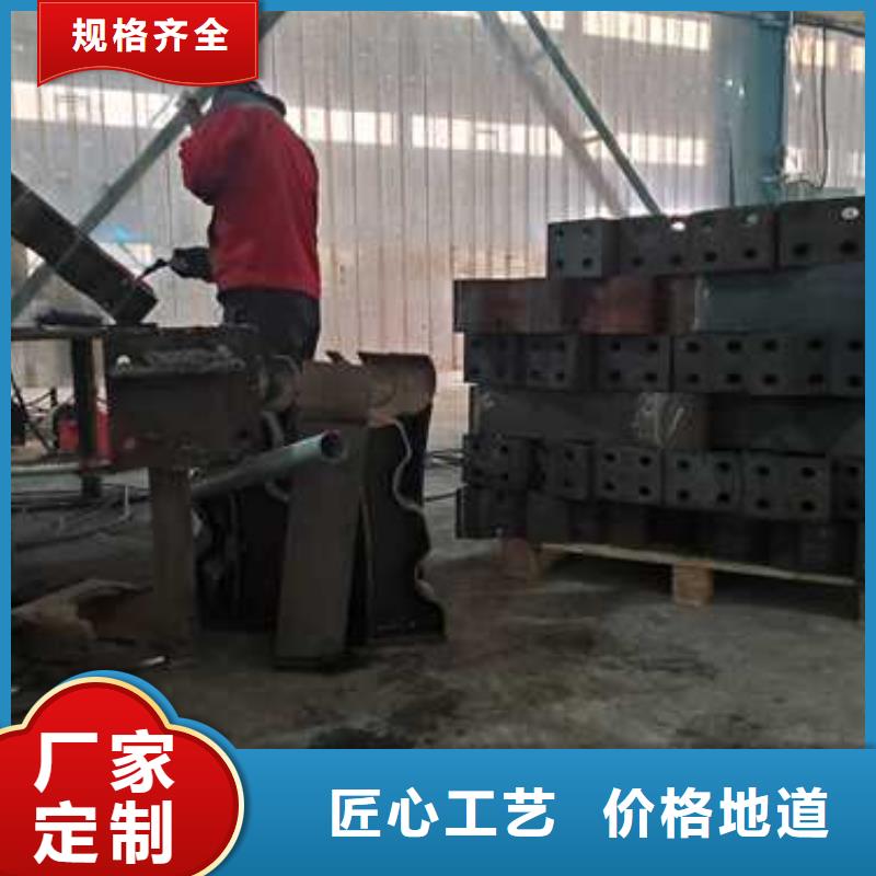 公路防撞燈光護欄銷量高