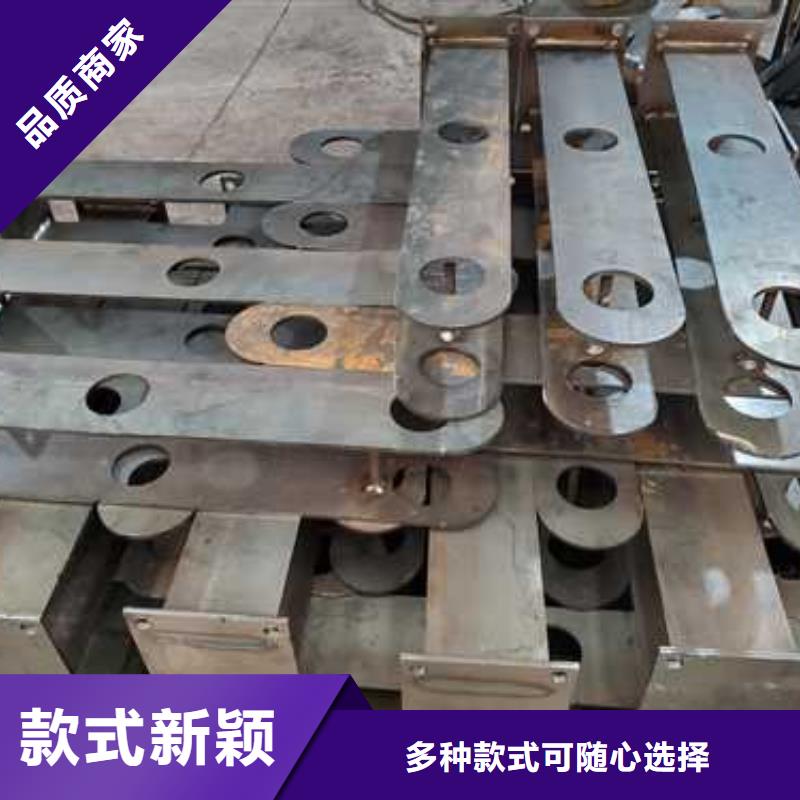 【橋梁護(hù)欄廠家 鍍鋅波形護(hù)欄源頭廠源頭貨】