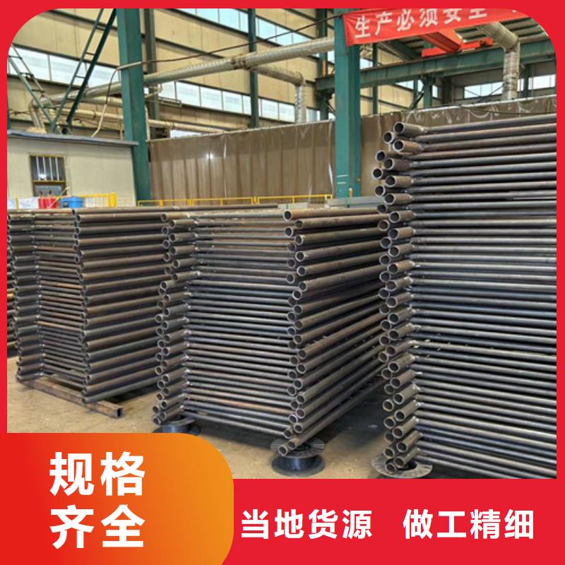 护栏质检合格出厂