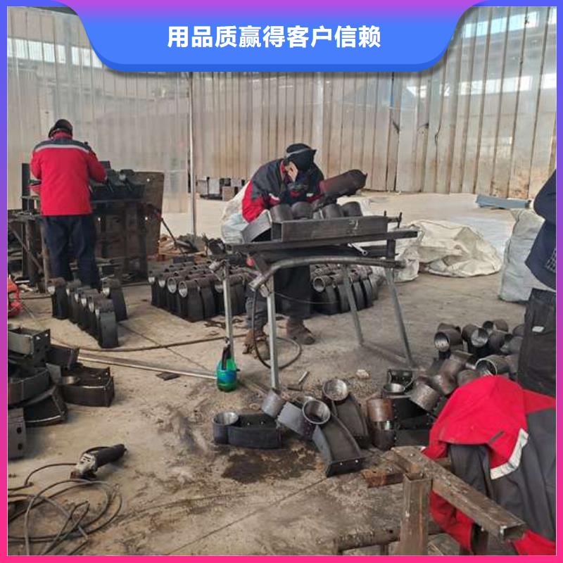 不銹鋼防撞護(hù)欄、不銹鋼防撞護(hù)欄廠家-庫(kù)存充足