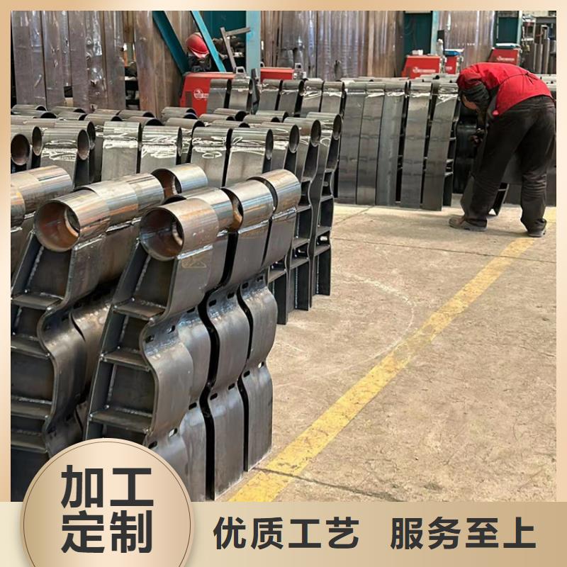 馬路橋梁防撞欄桿專業(yè)生產(chǎn)企業(yè)