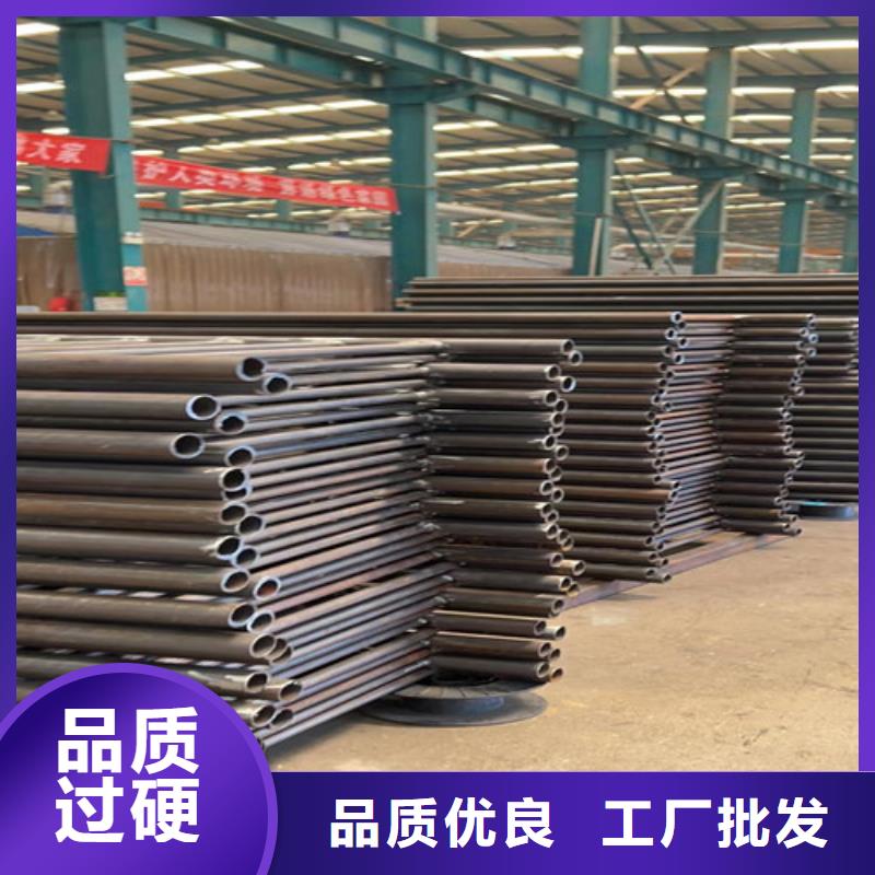 不銹鋼碳素鋼復(fù)合管護欄參數(shù)