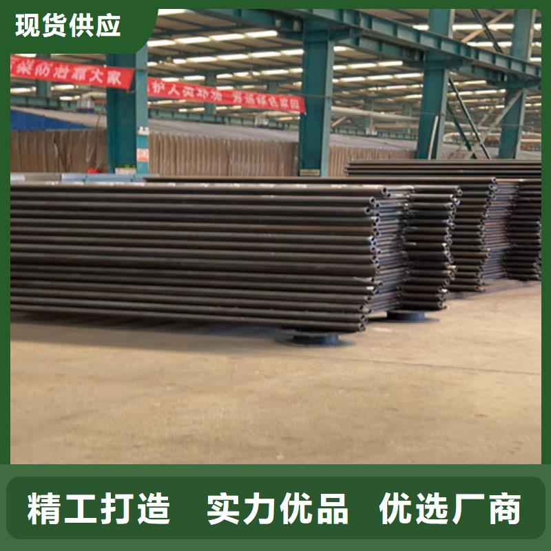 护栏1防撞护栏厂多年经验值得信赖