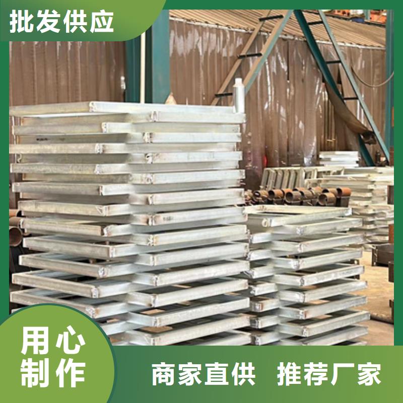公路防撞欄桿_多年生產(chǎn)經(jīng)驗(yàn)廠家