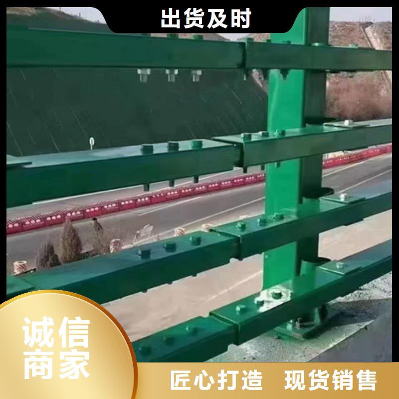 定制鋼背木護(hù)欄的批發(fā)商