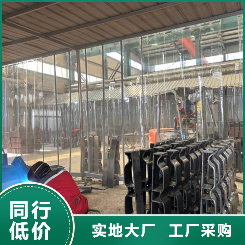 買噴塑防撞護(hù)欄認(rèn)準(zhǔn)大廠家