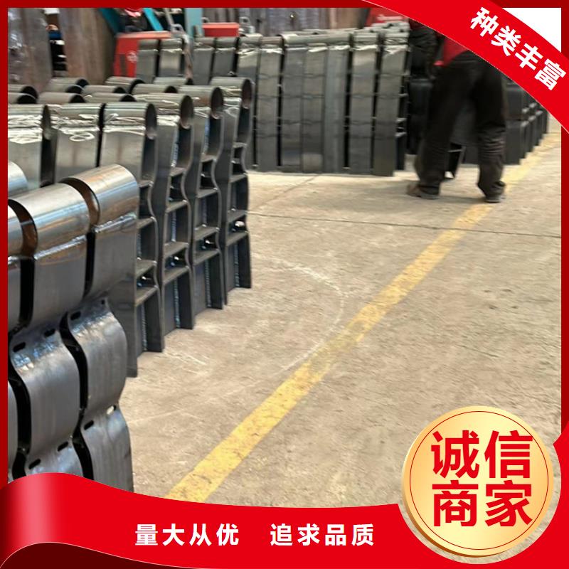 路边防撞护栏优选货源