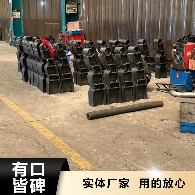 河道兩側圍欄精于選材