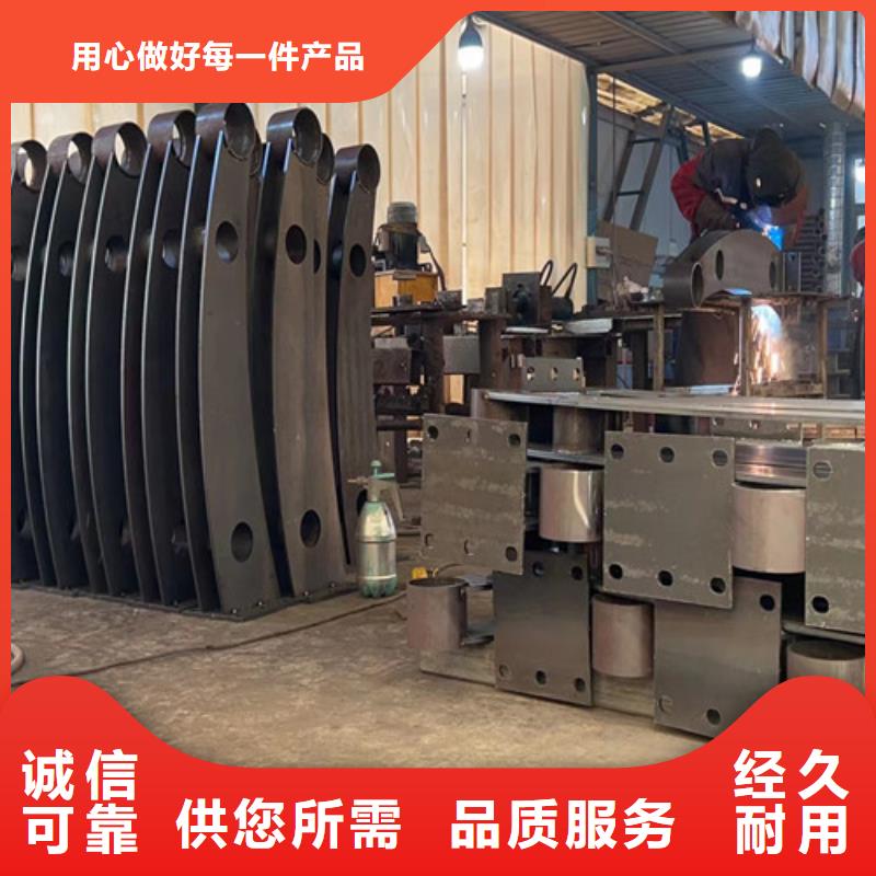 道路護(hù)欄高標(biāo)準(zhǔn)高品質(zhì)