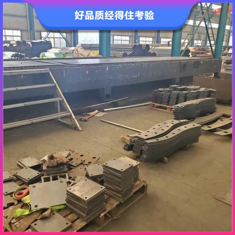 優選：道路四橫梁防撞護欄實力廠家