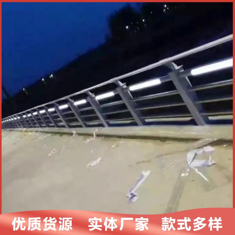 钢板包厢防撞护栏-钢板包厢防撞护栏图文介绍