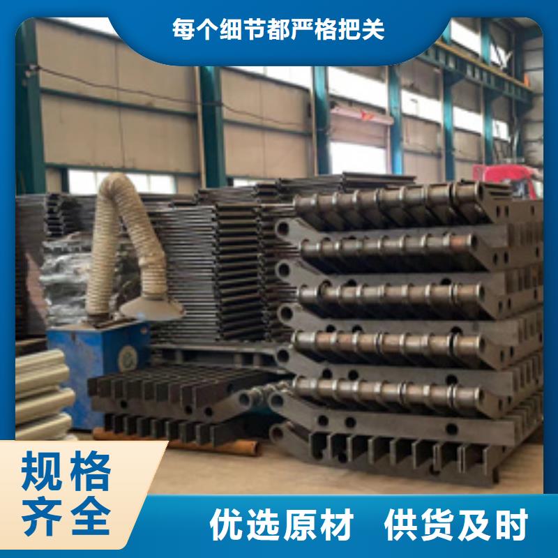 优质桥梁两侧防撞护栏-专业生产桥梁两侧防撞护栏