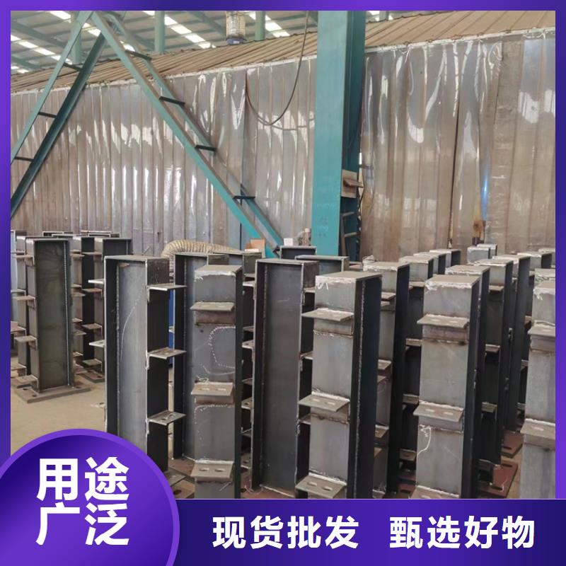 优质钢背木护栏的批发商