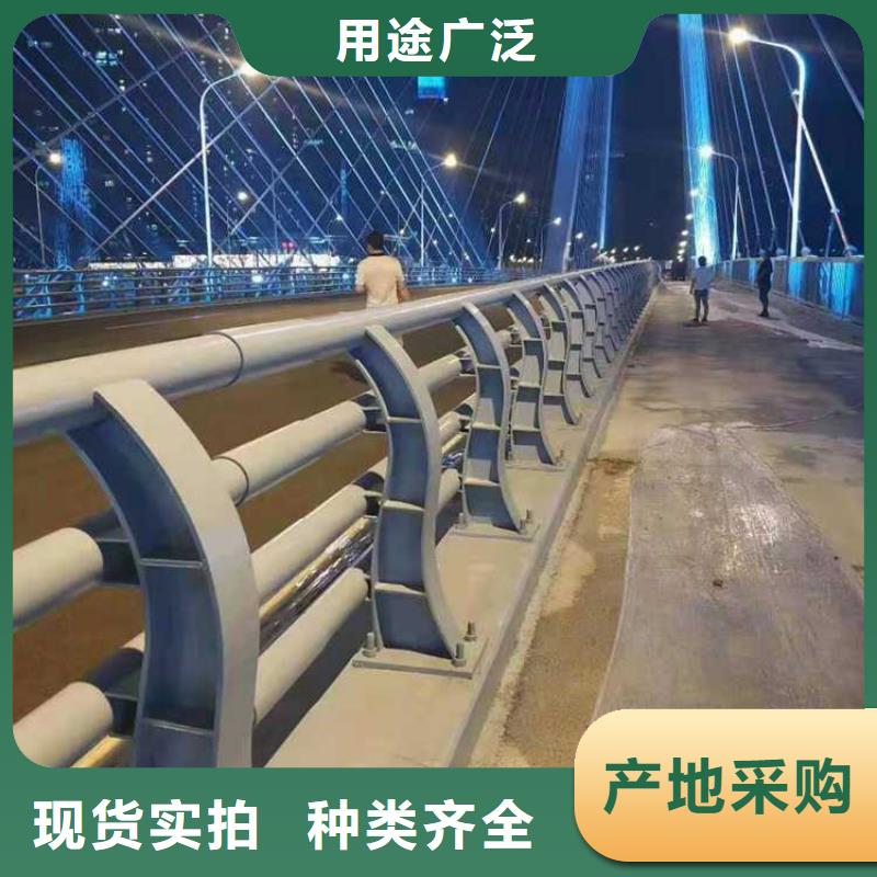 灯光护栏镀锌喷塑防撞栏可零售可批发